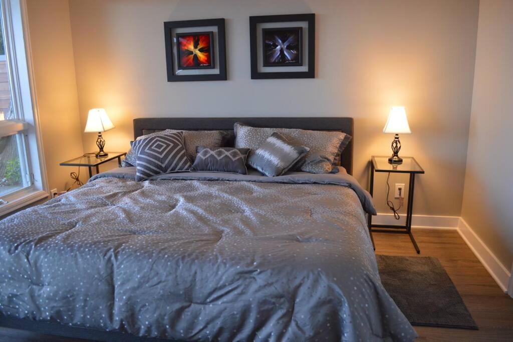 1-Bedroom Seaview Guesthouse On Seattle Luxury Estate With Views Of Olympic Mountains Bagian luar foto